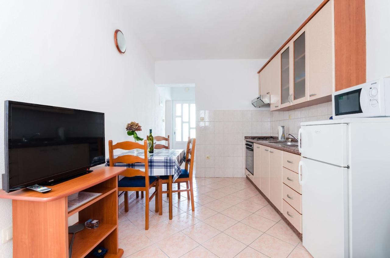 Apartments Marija & Lino Lopar Esterno foto