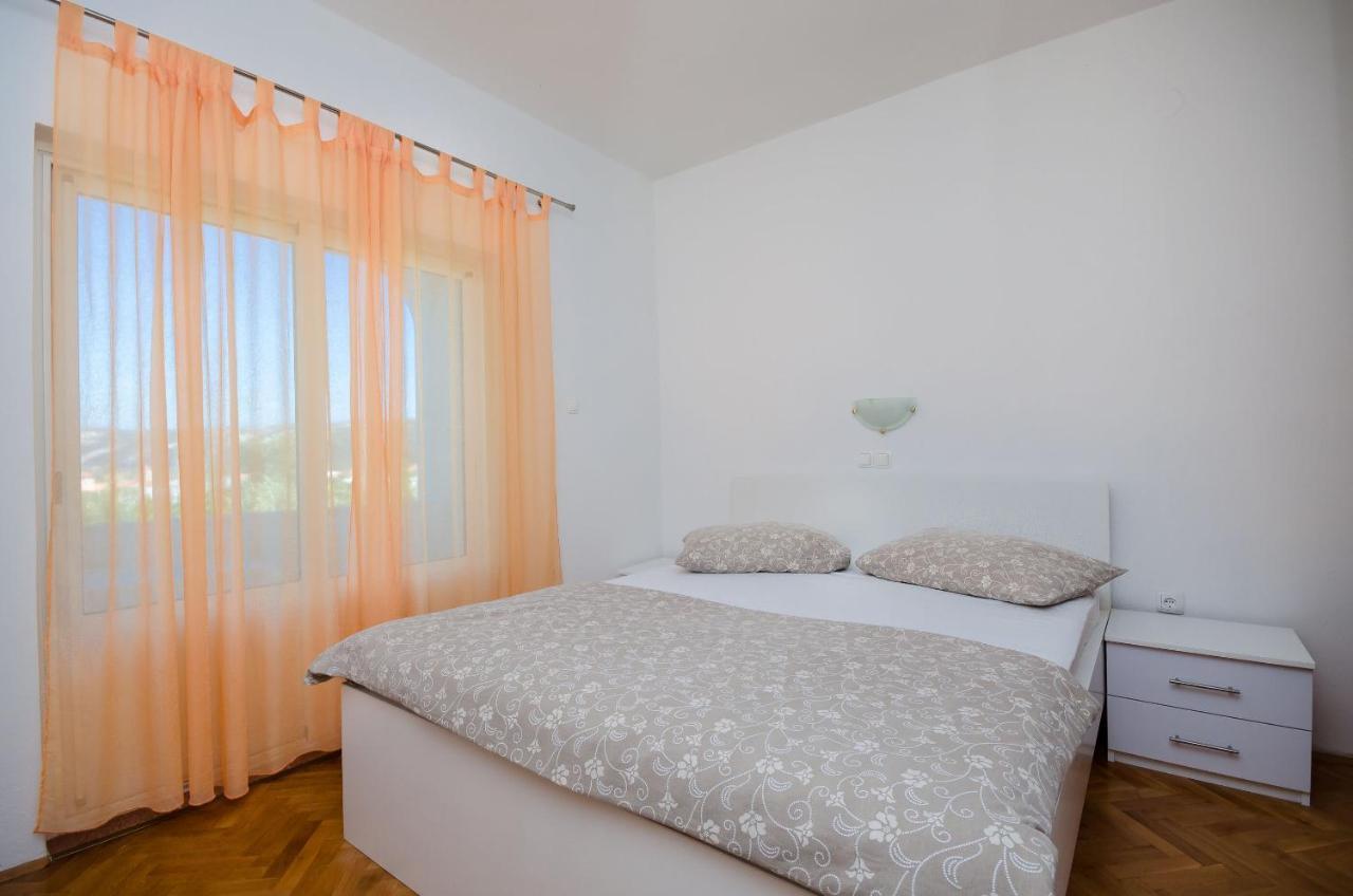 Apartments Marija & Lino Lopar Esterno foto