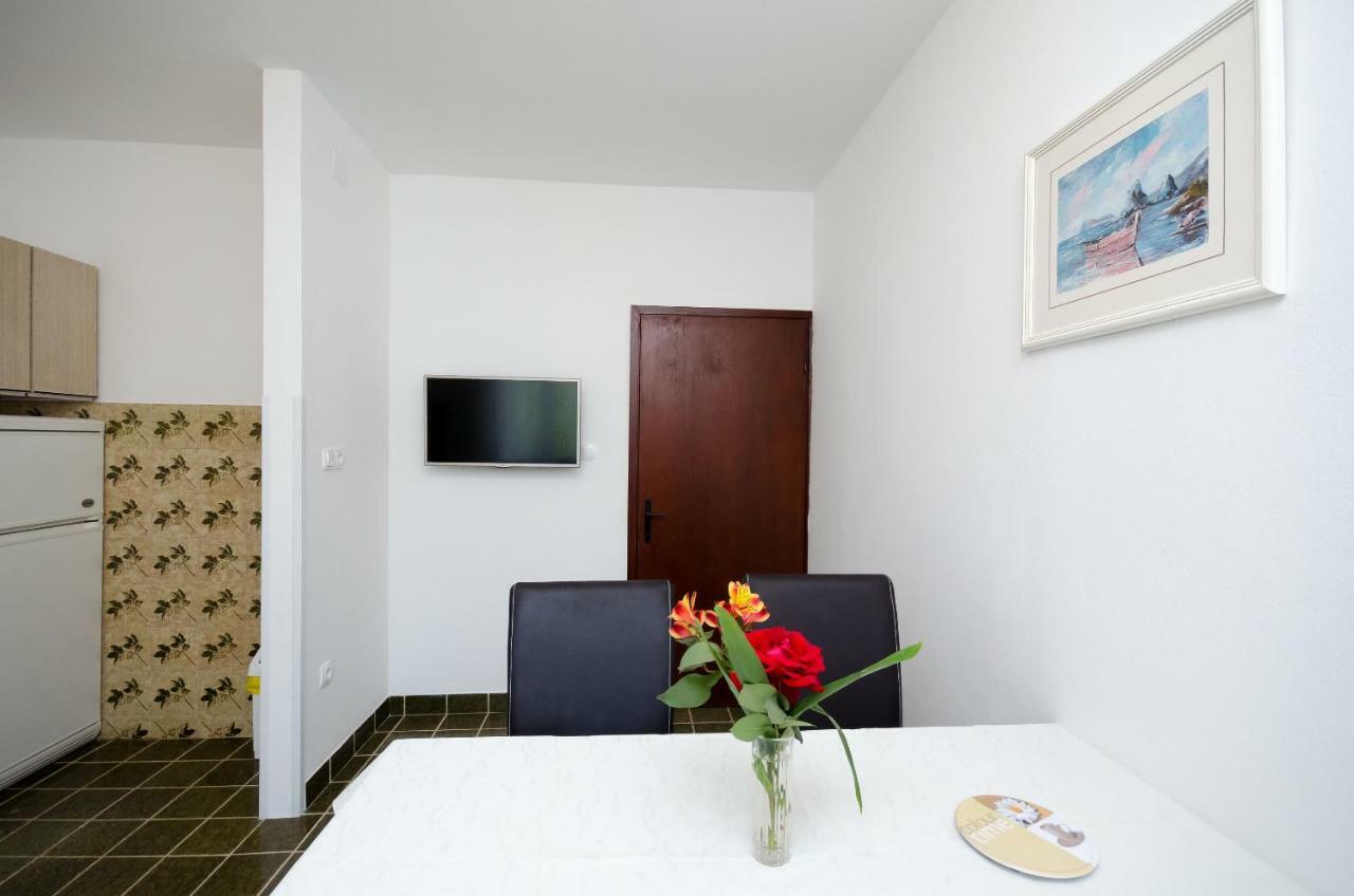 Apartments Marija & Lino Lopar Esterno foto